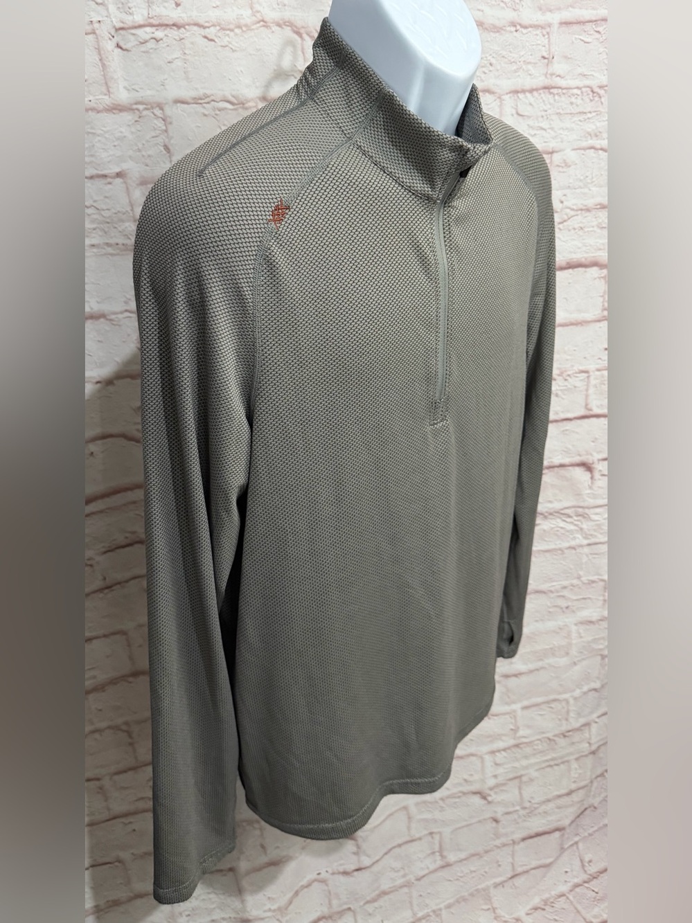 Rhone Quarter Zip Pullover Mens L Gray Textured Knit Performance Athletic